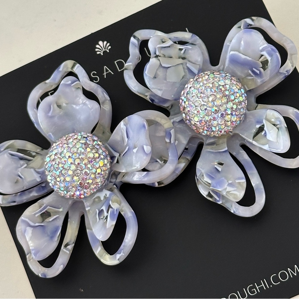 LELE sadoughi blue gray large flower crystal stud earrings